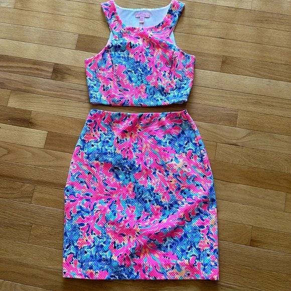Lilly Pulitzer Two Piece Dress- coral pattern - Picture 1 of 5